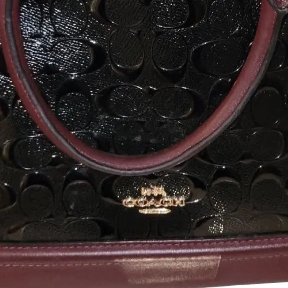 👜♥️ COACH Sierra Leather Satchel Handbag Black/Burgundy/Gold Tone Like New ❤️👜